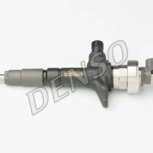 Denso 095000-6990 – Инжектор за дизелови двигатели с общо гориво
