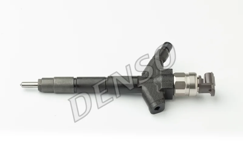 DENSO 295050-1050 – Общ горивен инжектор за дизелови двигатели