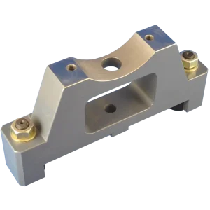 БЛОК ЗА МОНТАЖ, радиус на P-образния канал 56 мм.